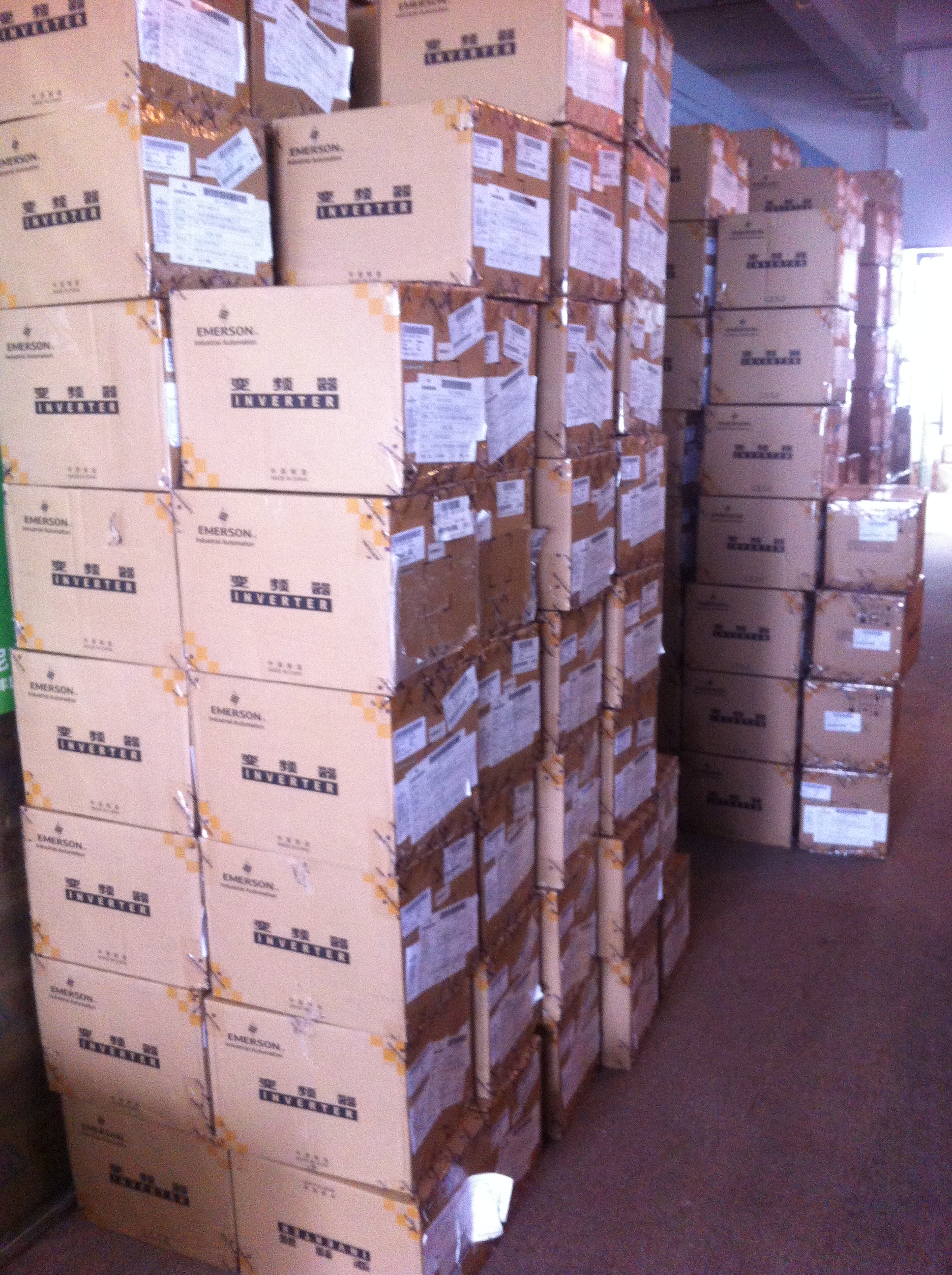 艾默生變頻器入庫